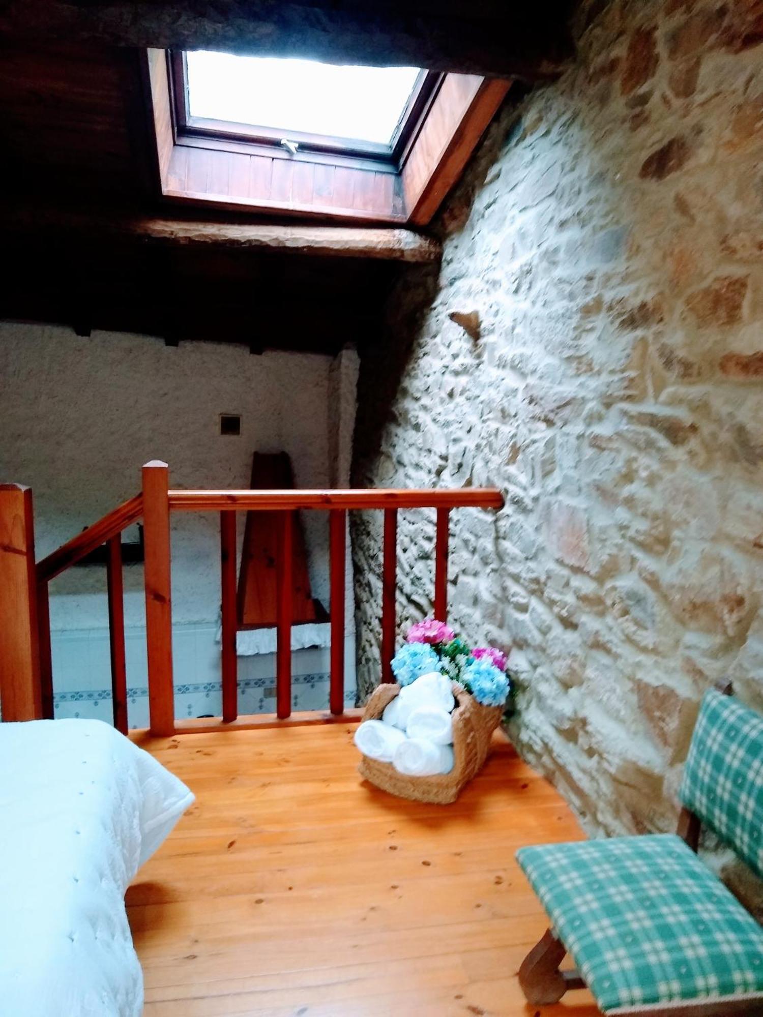 Casa Pacios By M De Santiago Guest House Triacastela Exterior photo